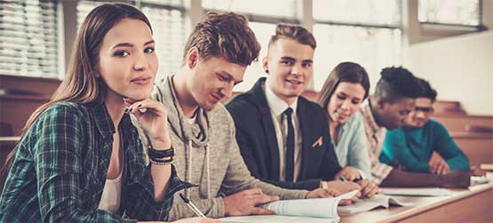 抄袭被开除后拿3所名校录取